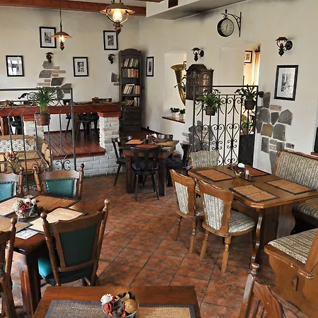 Bastion Couette-café 3*