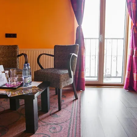 Bastion Couette-café 3*